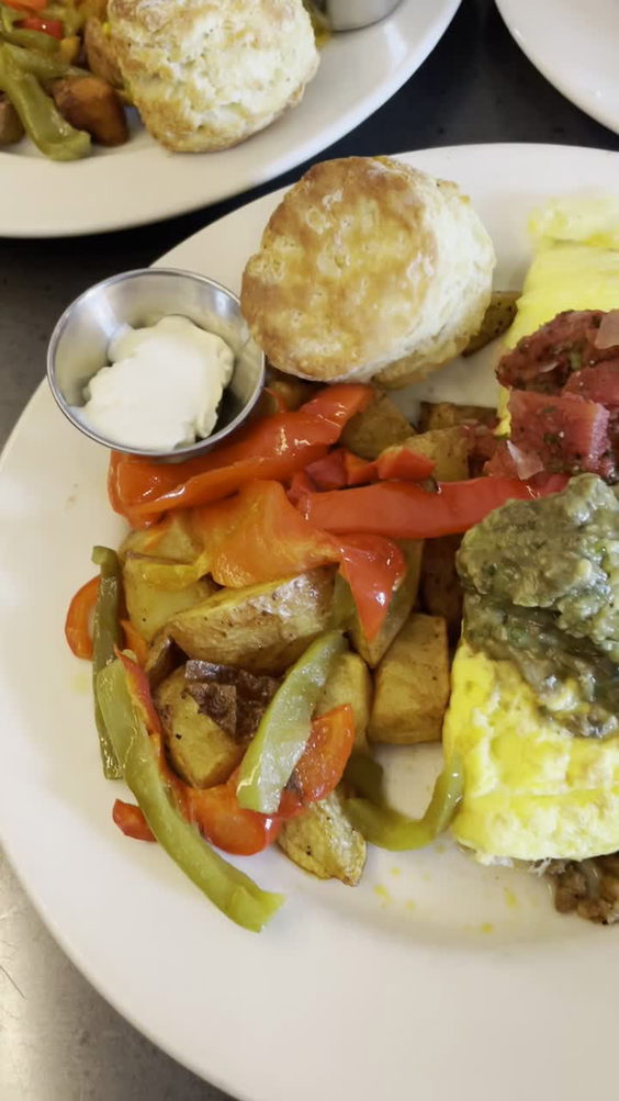 Milo's City Cafe