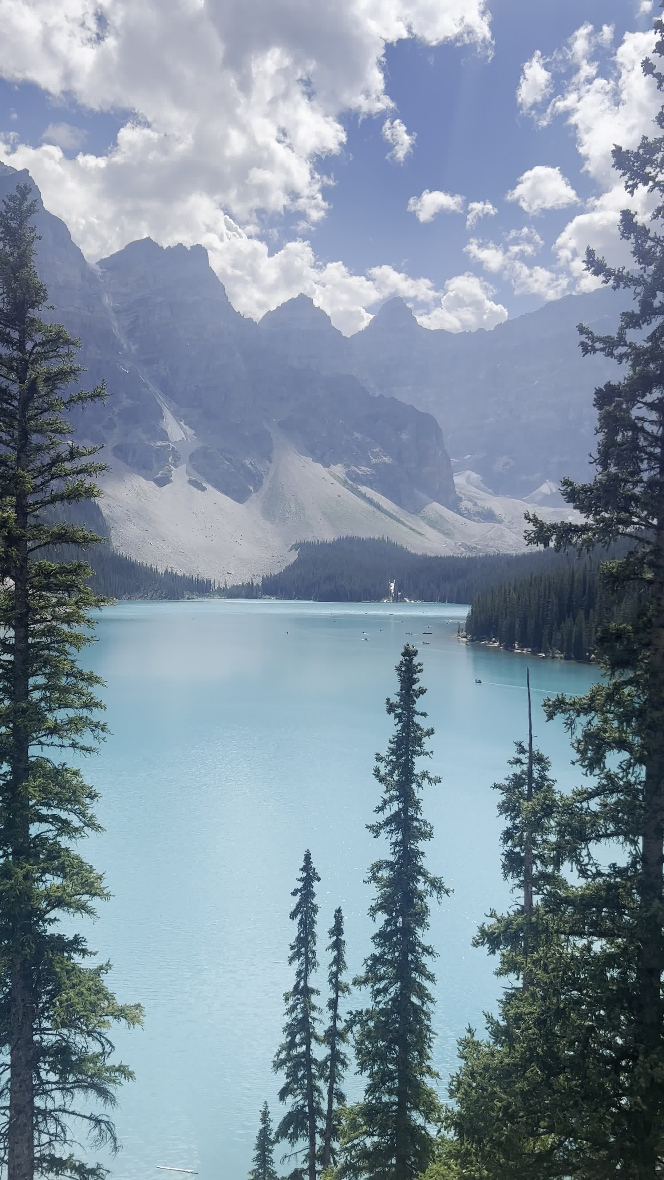 Video review of Moraine Lake