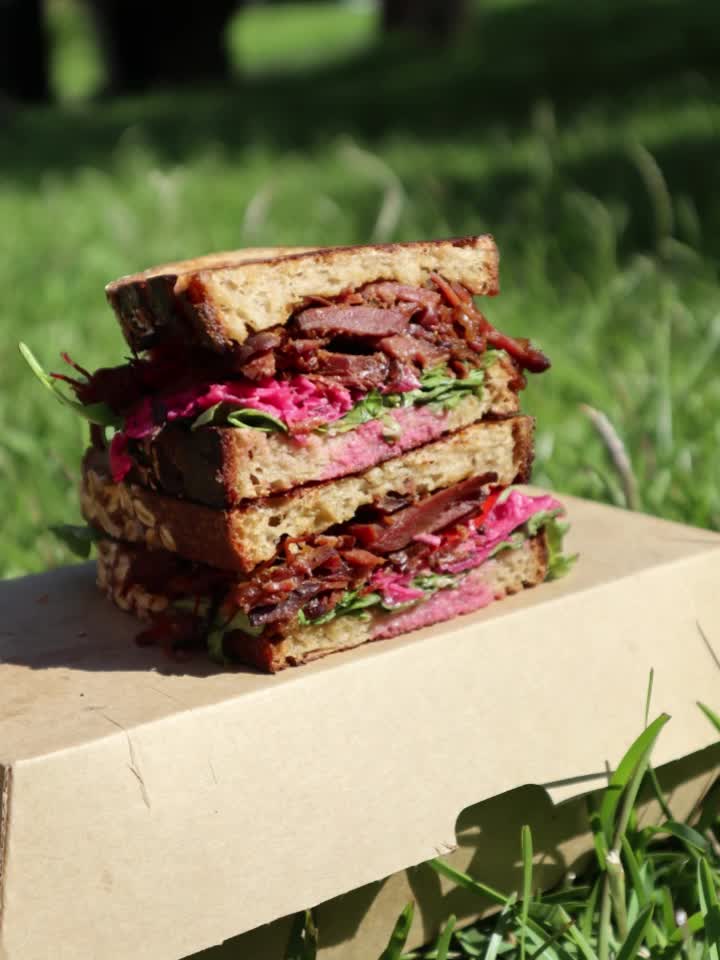 Video review of Room Ten