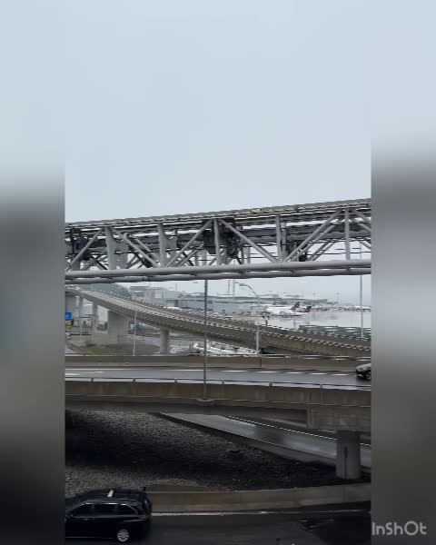 Video review of Terminal 3