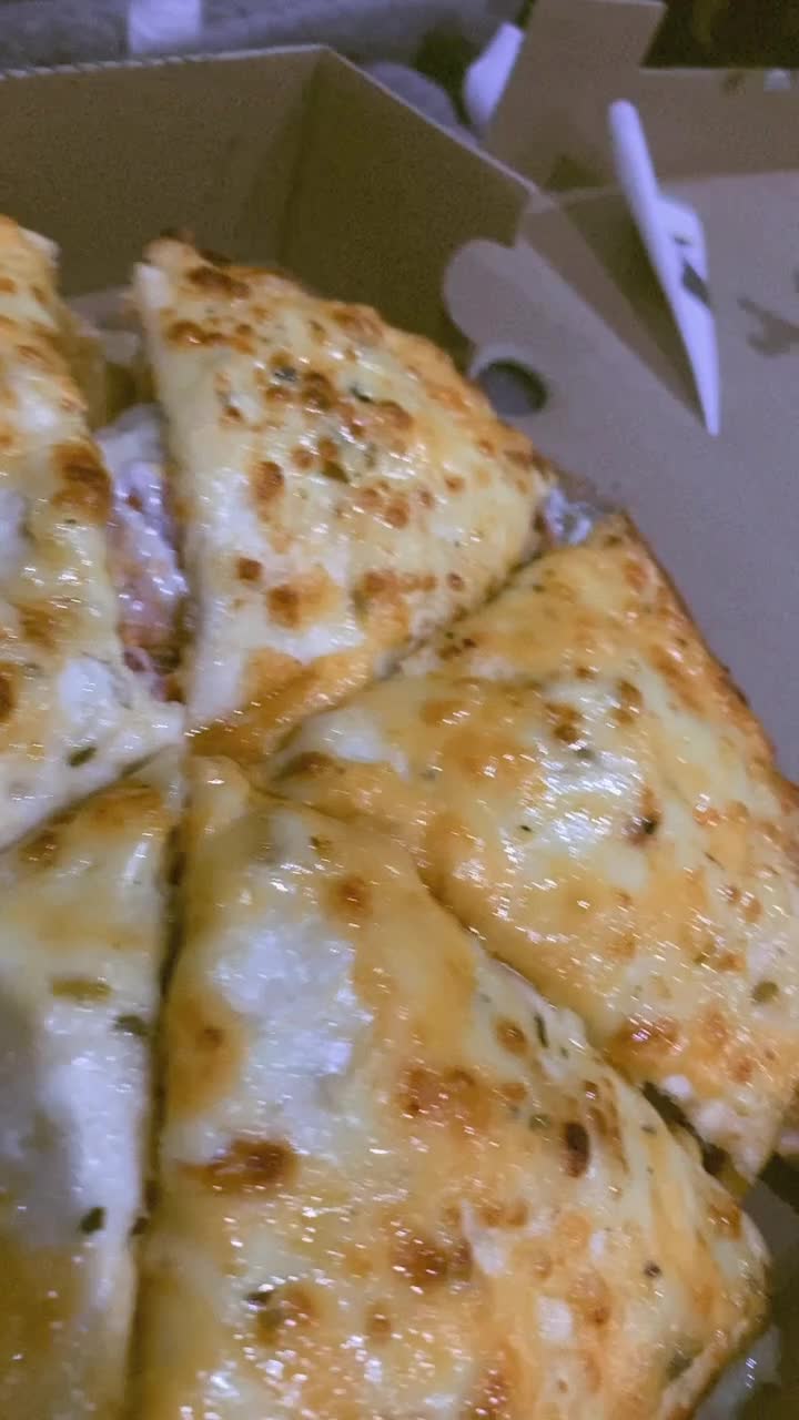 Debonairs Pizza