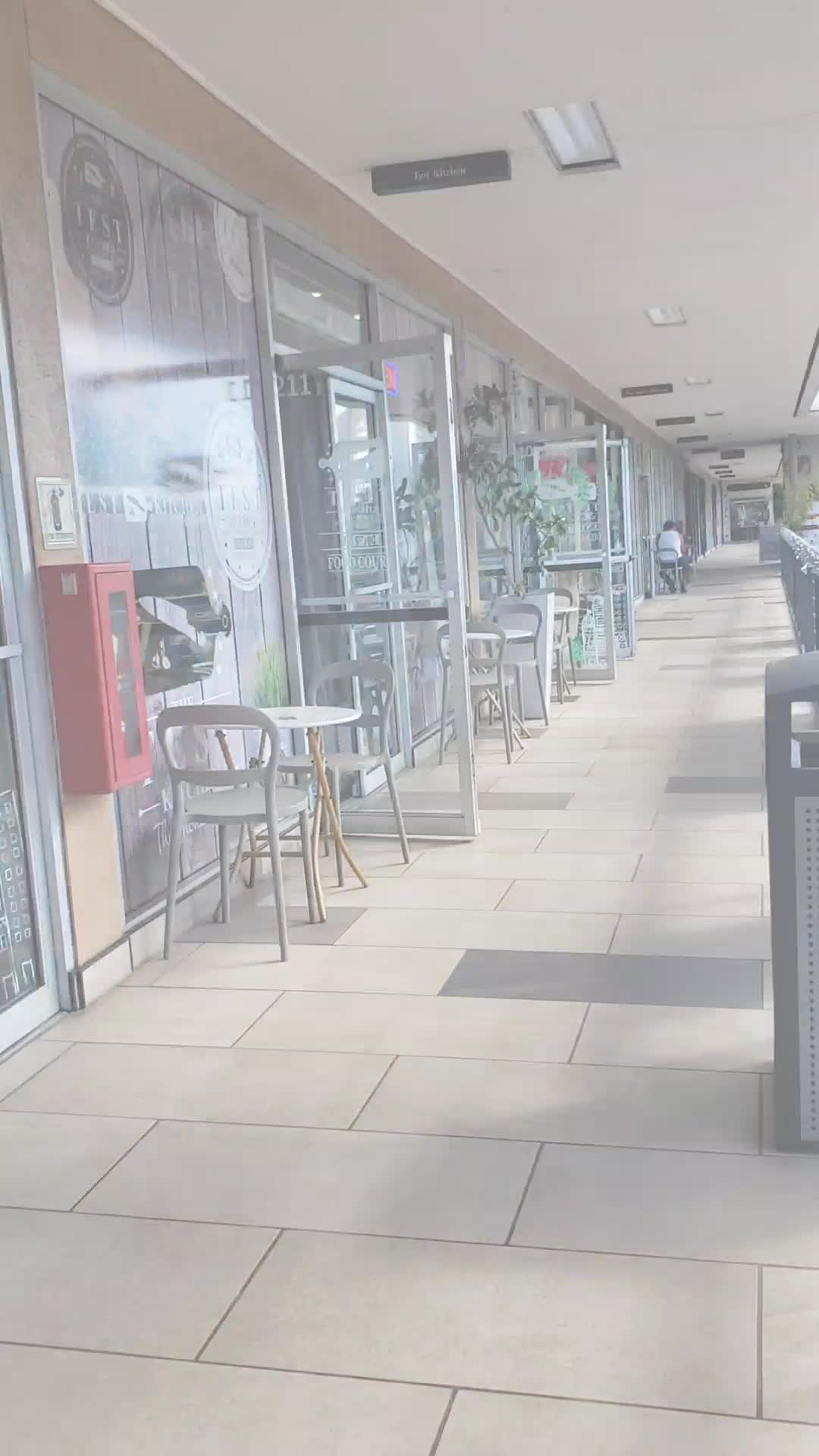 YI PIN MALA TANG （麻辣烫）