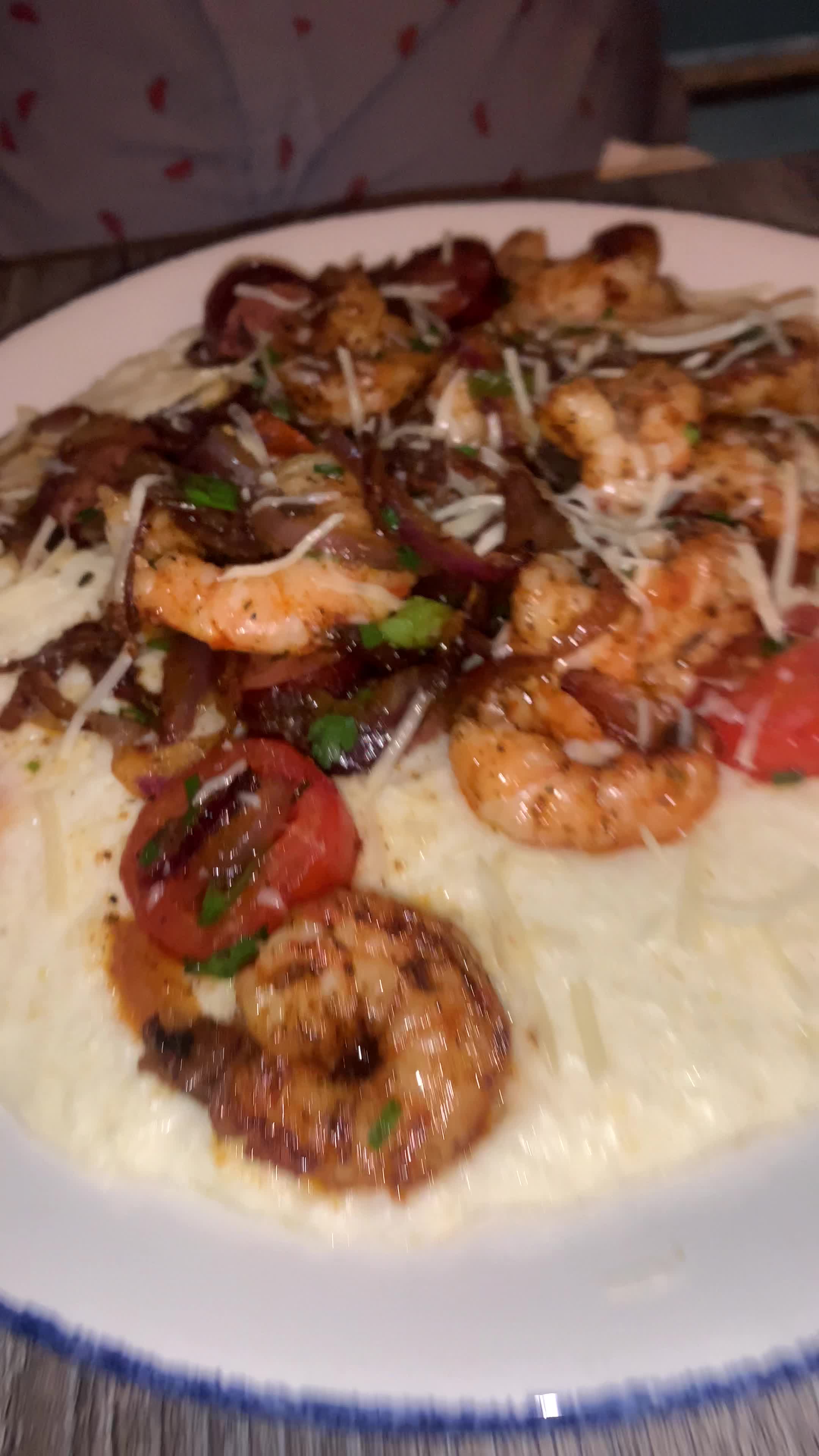 Video review of Acme Lowcountry Kitchen