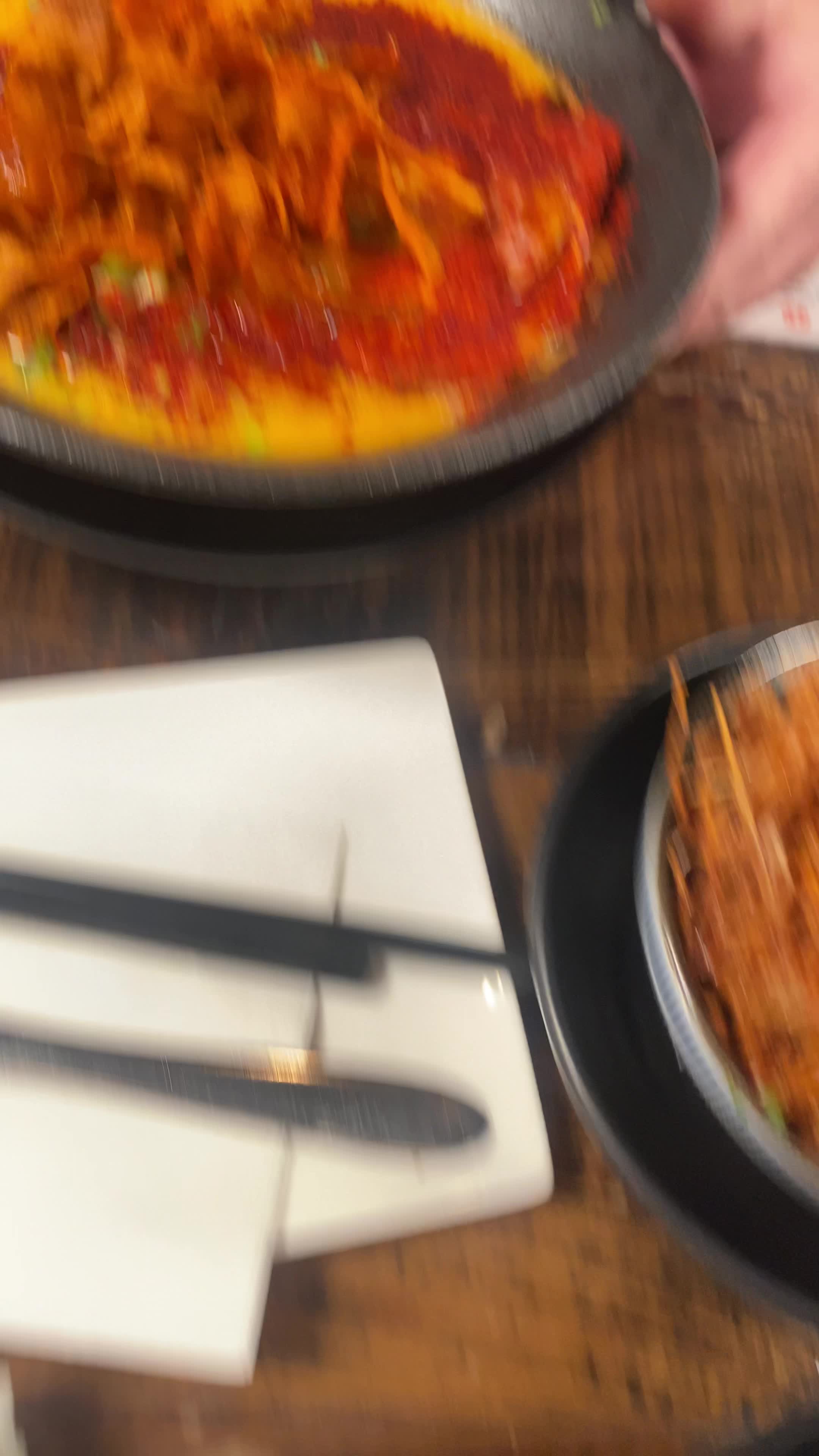 Video review of Mensho Tokyo