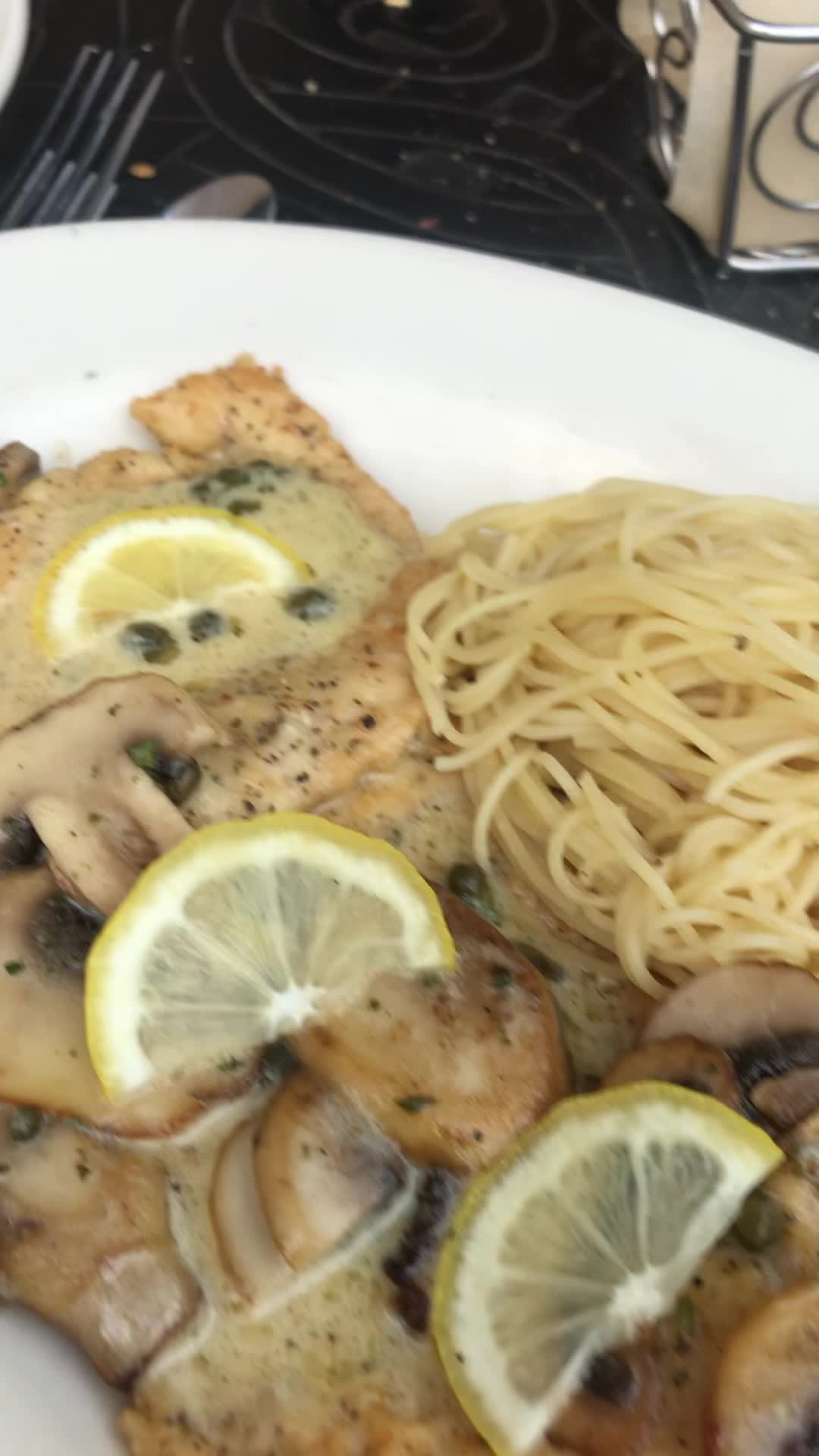 Video review of The Cheesecake Factory