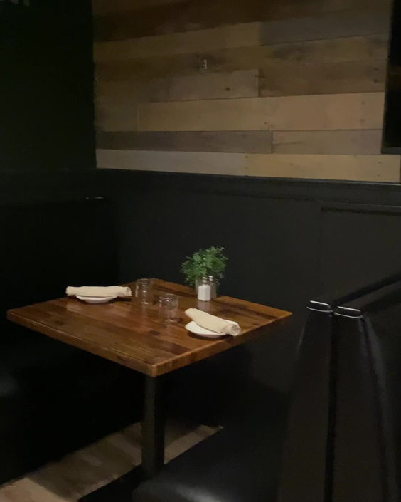 Tuck'd Away Bar and Grill