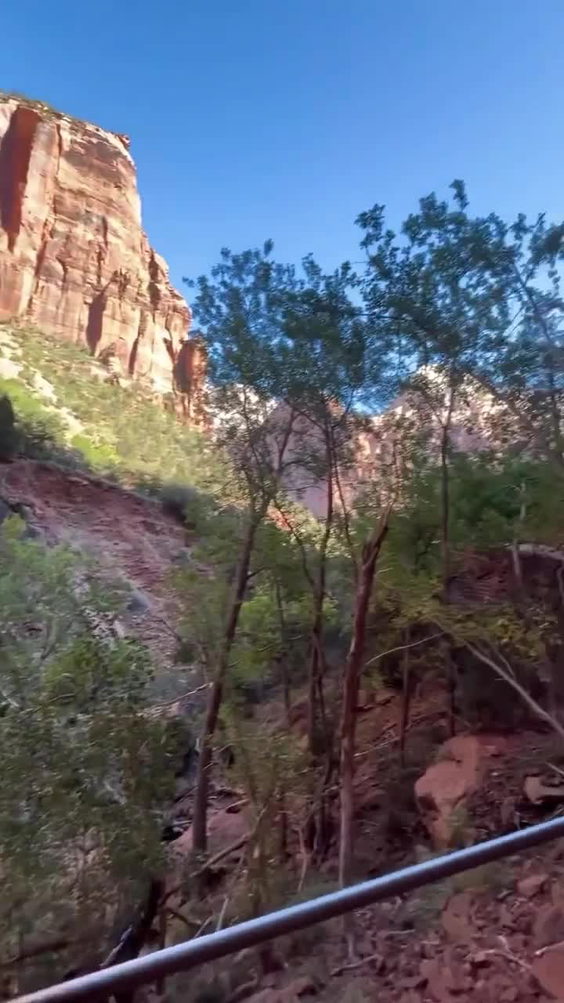 Lower Emerald Pool