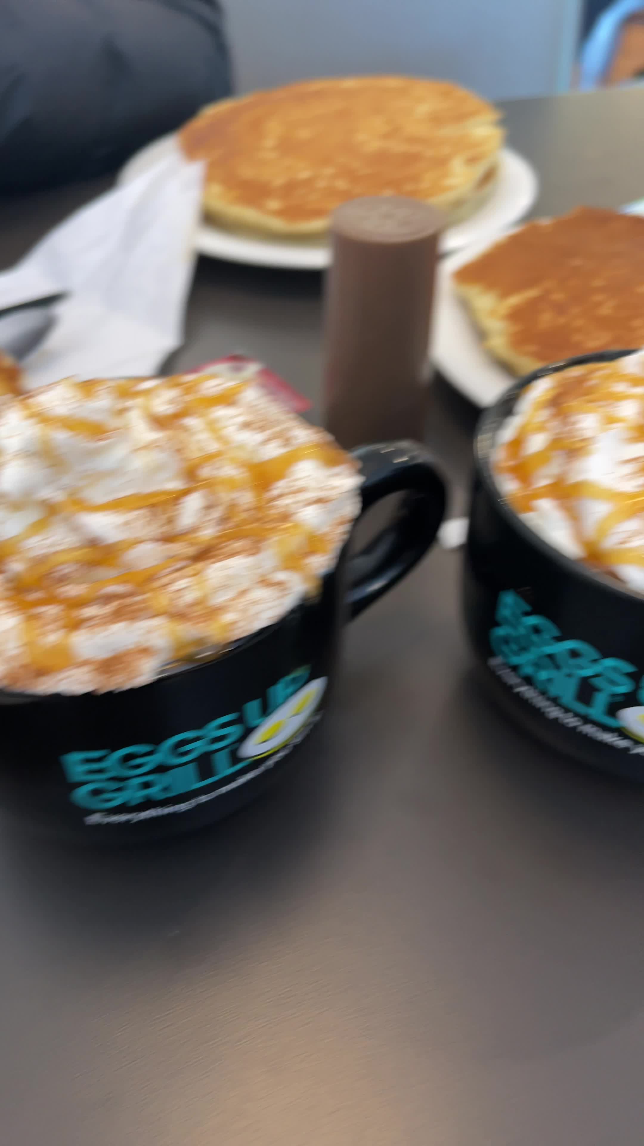 Eggs Up Grill