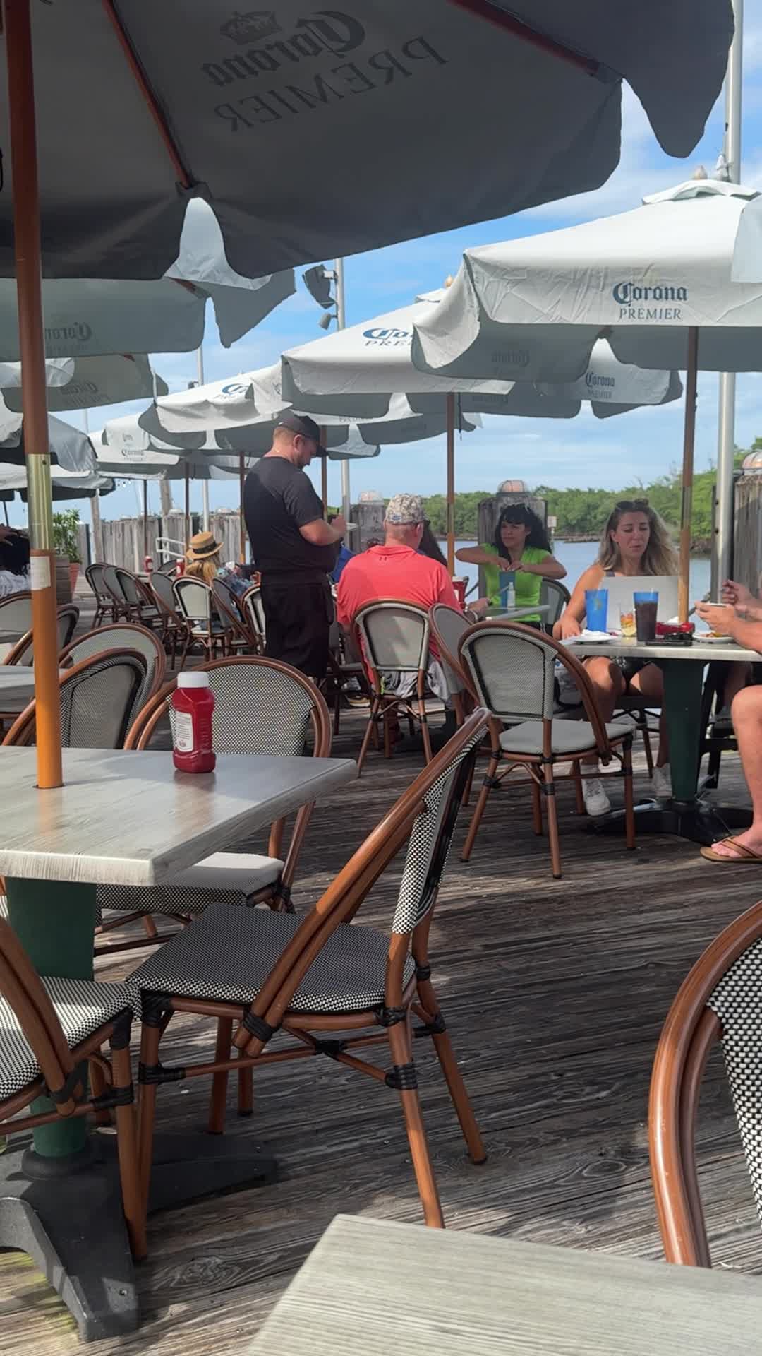 Video review of Banana Boat