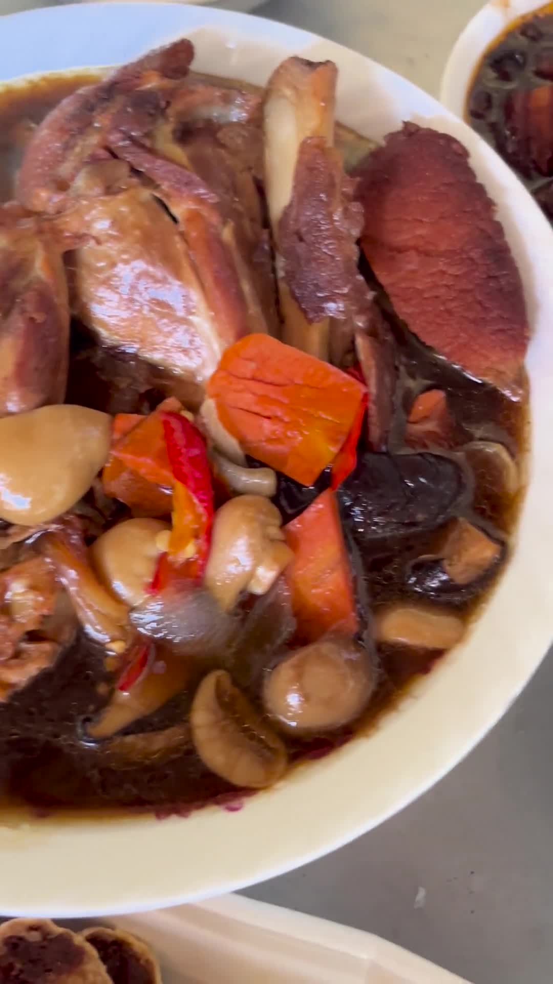 Hotel And Restaurant Bei King