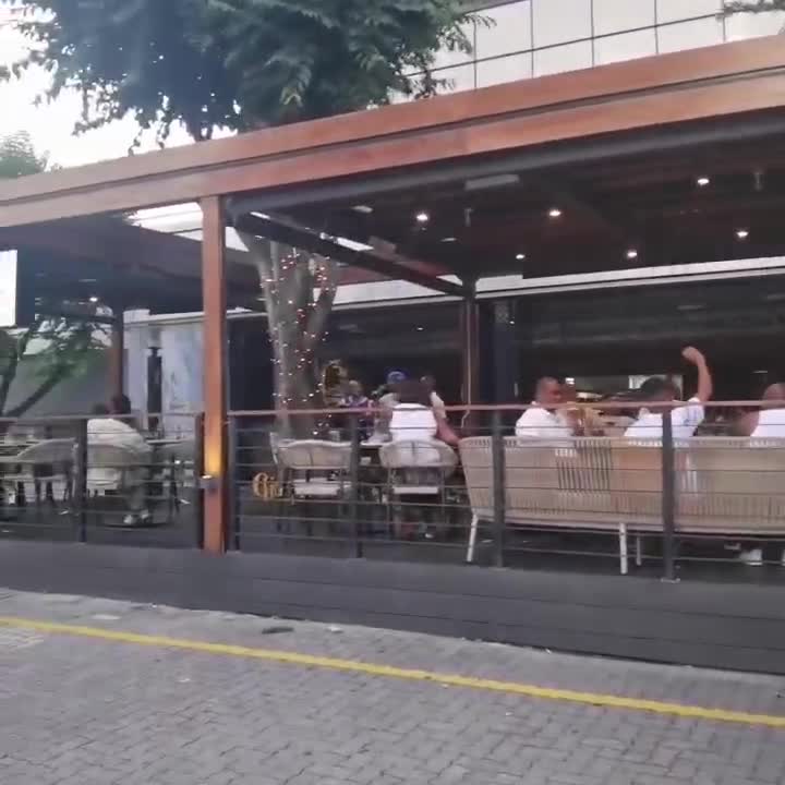 Solo Restaurant Sandton