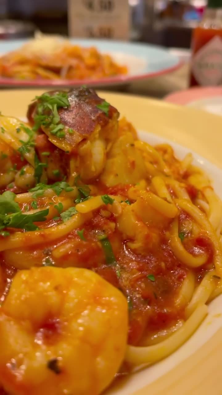 Video review of Big Sur Oyster Bar South Point