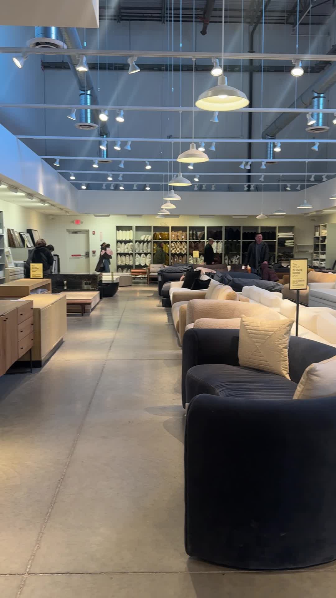 Crate & Barrel Outlet
