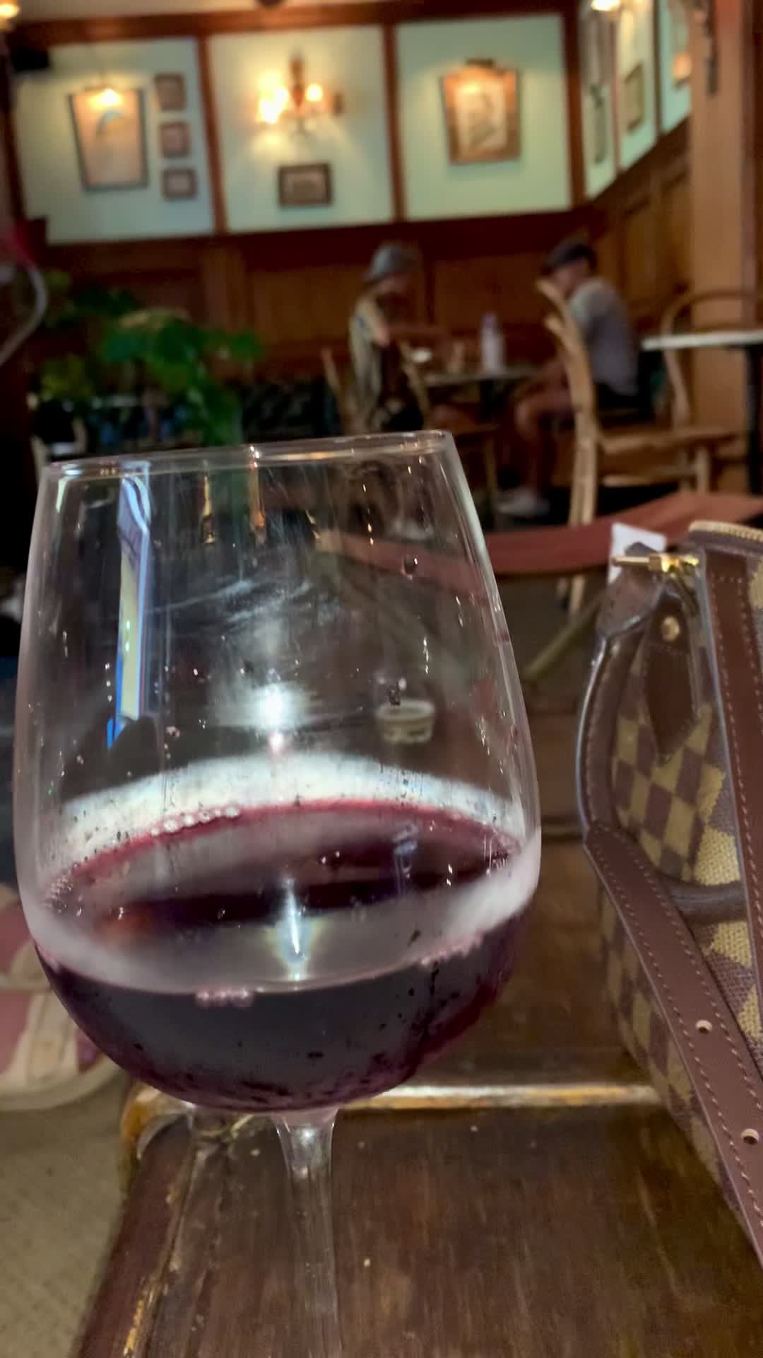 Video review of Pedro Mandinga Rum Bar