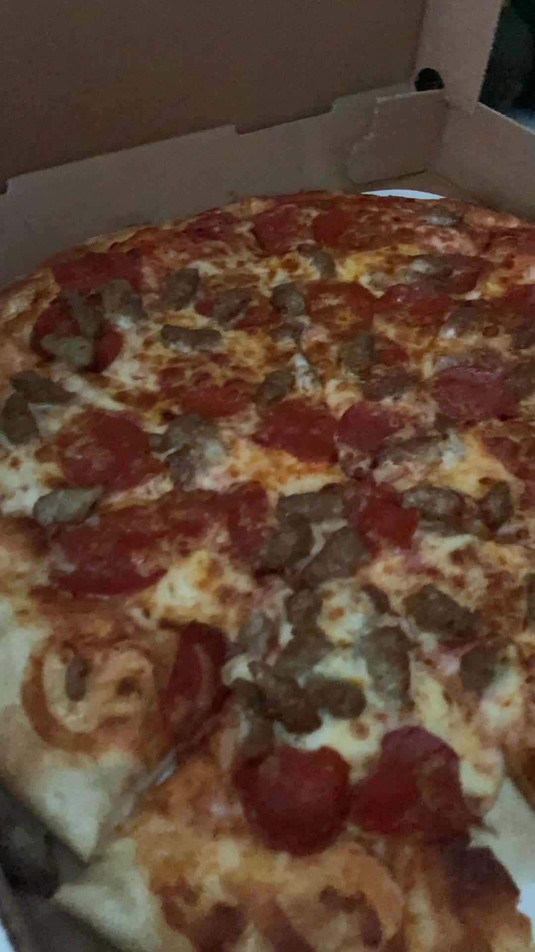 Palace Pizza & More