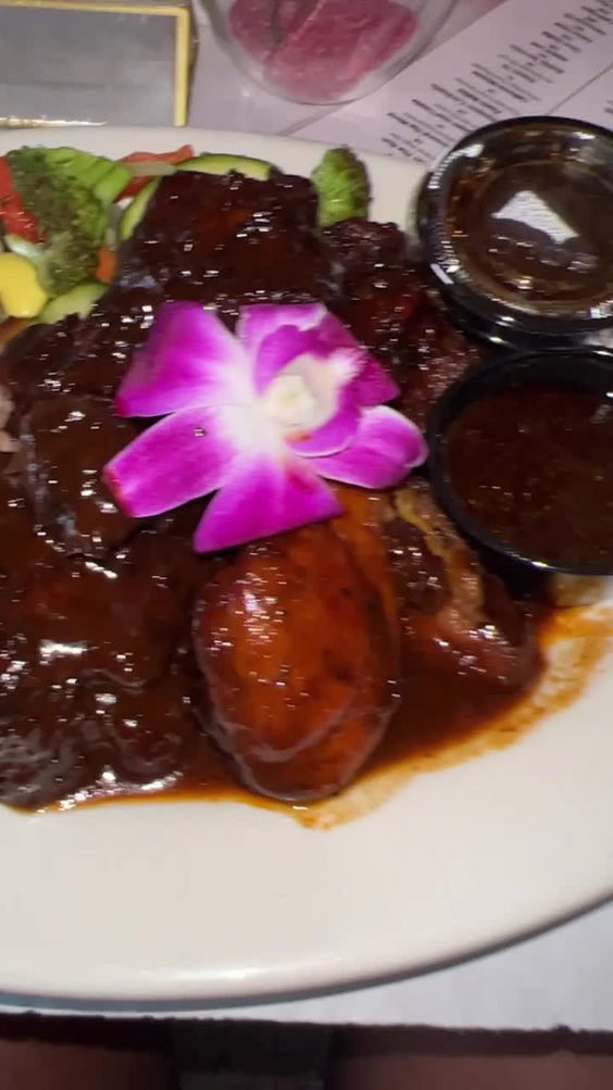Caribbean Soul Restaurant Rooftop & Lounge