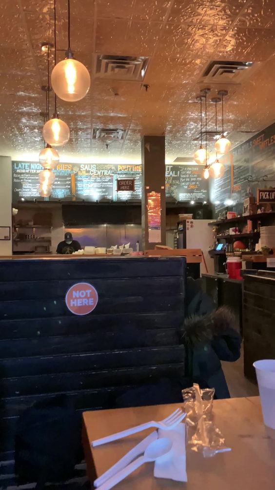 Saus Restaurant