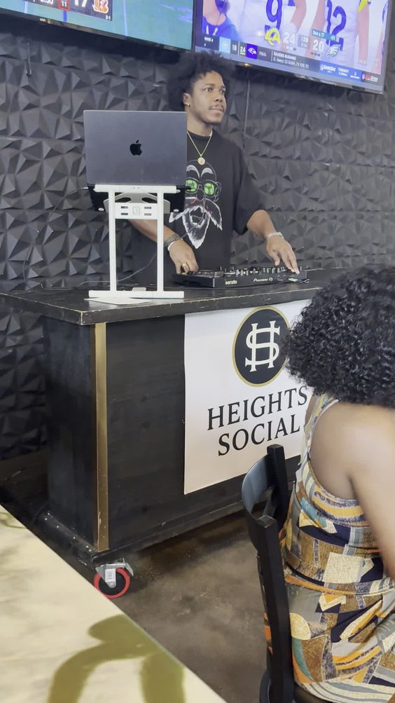 Social House