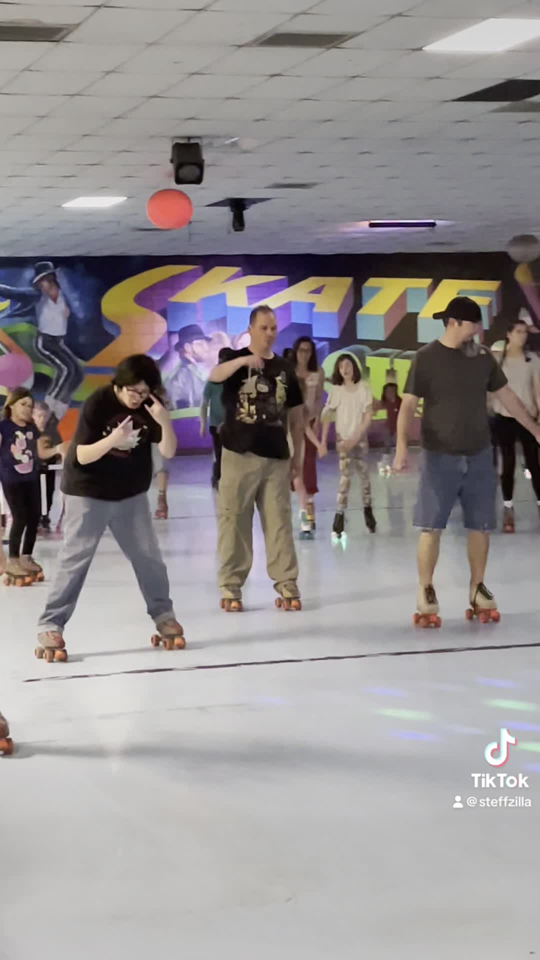 Video review of Skate Country