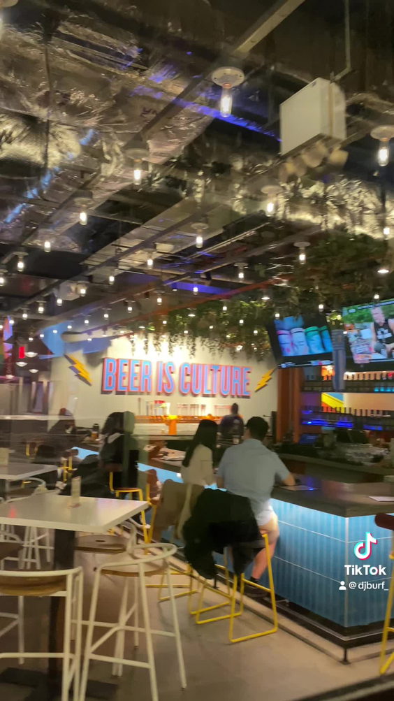 DeKalb Market Hall