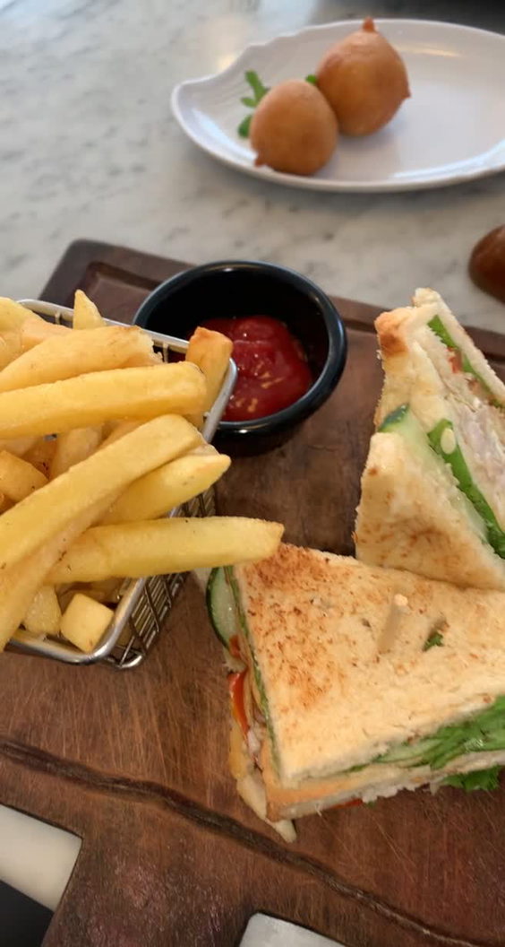 Lagos Bistro