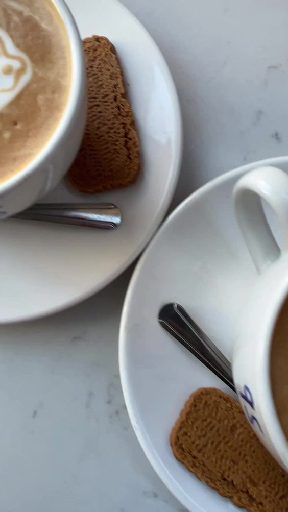 Leon Coffee House