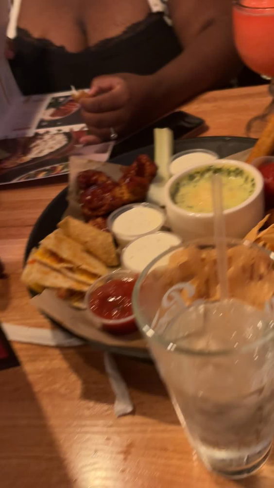 Applebee's Grill + Bar