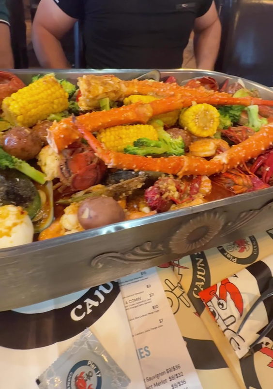 Pier 17 Cajun Seafood & Bar