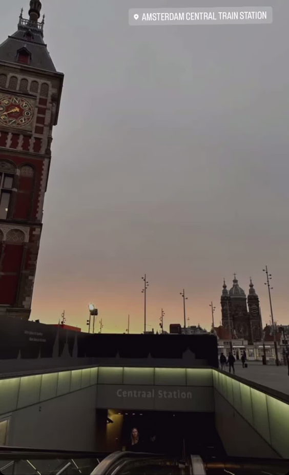 2.5 km from Central Station