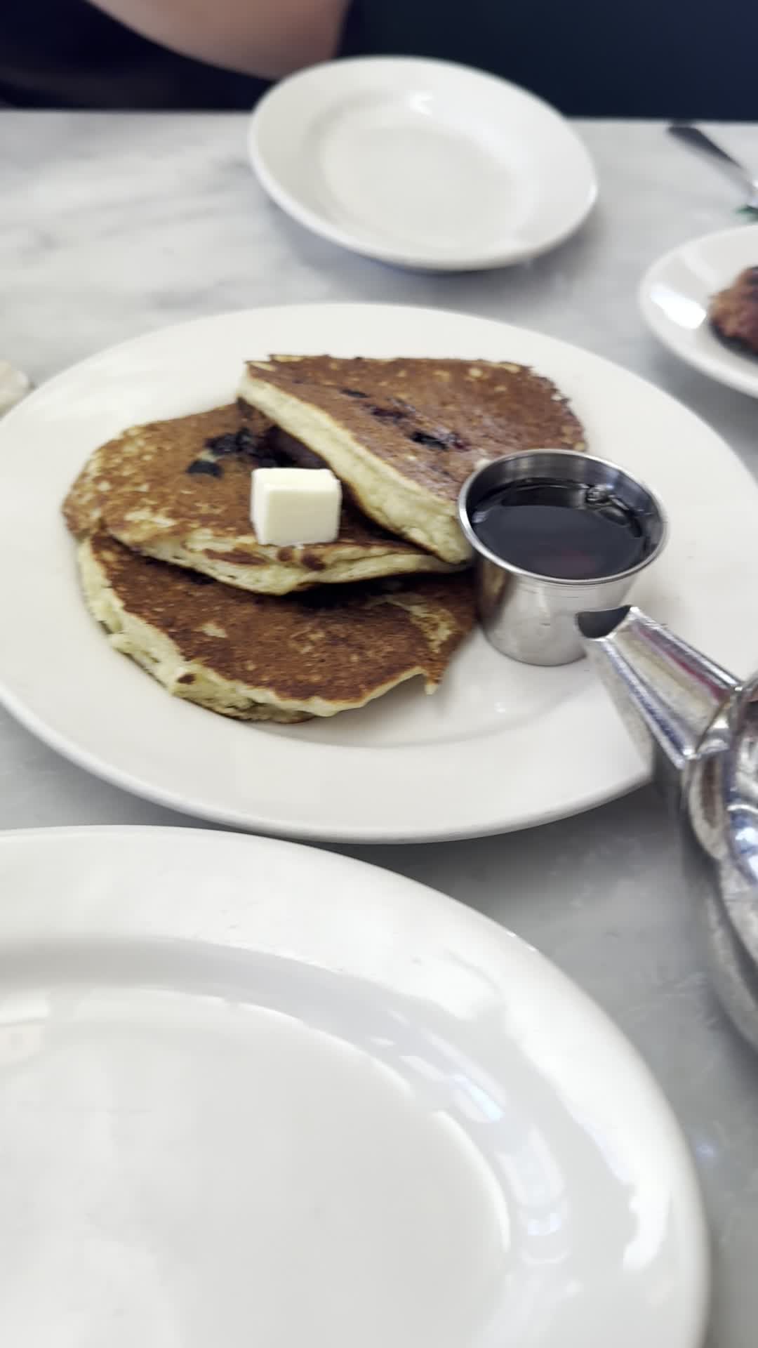 Video review of Little Dom's