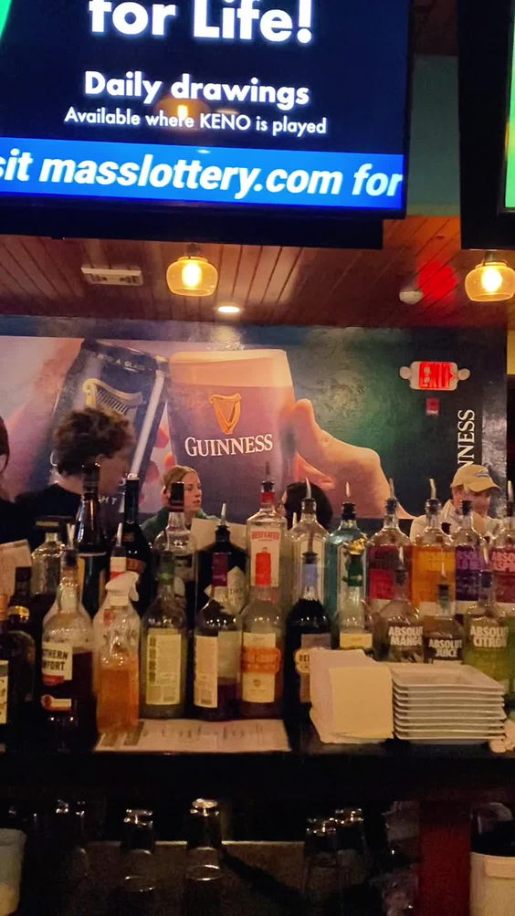 Quinn's Irish Pub