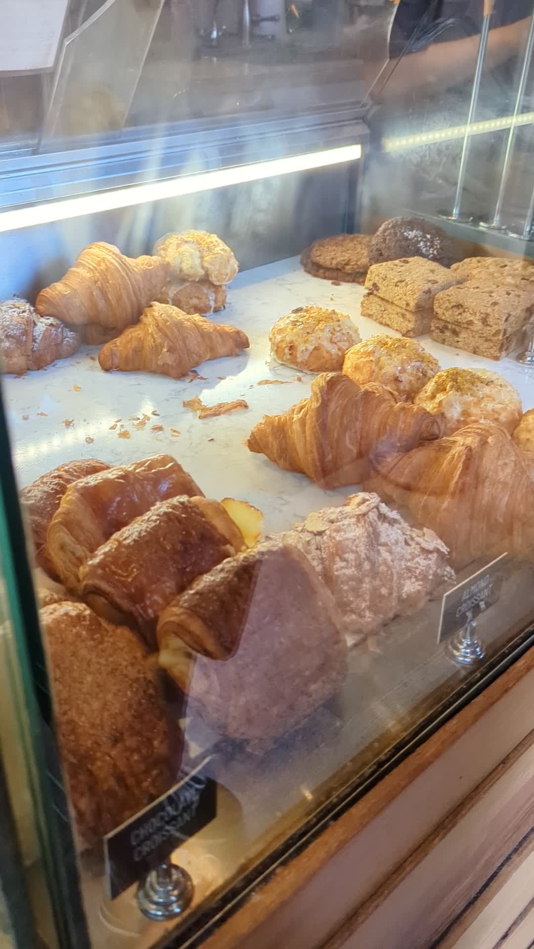 Video review of Honolulu Coffee Experience Center