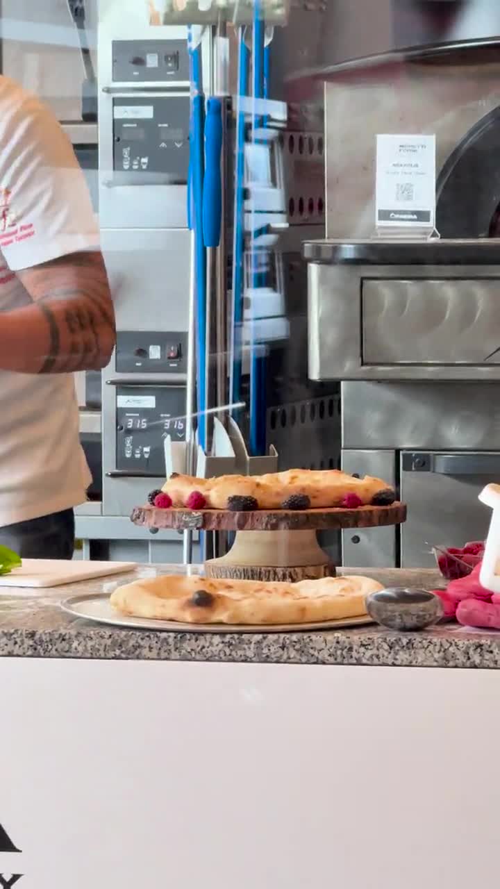 Video review of Faema Caffe