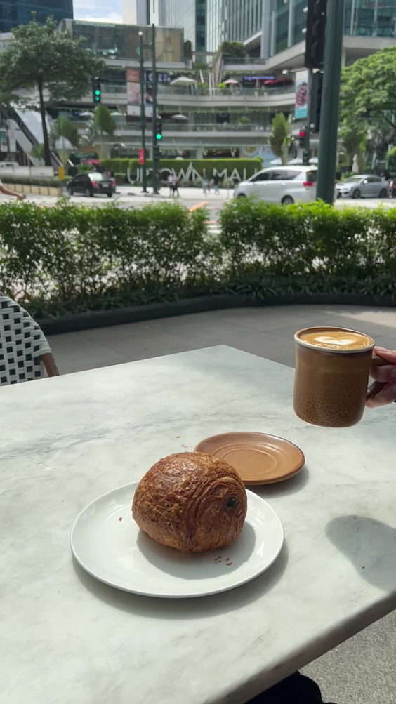 Wildflour Café + Bakery