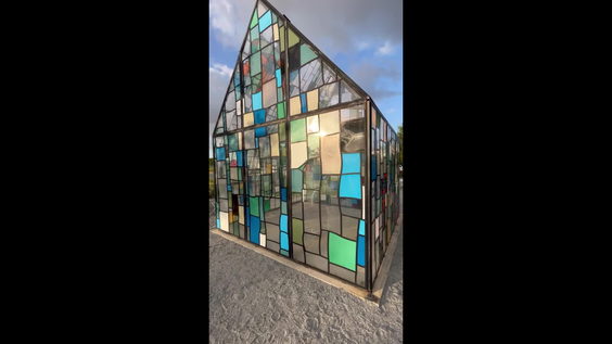 Tom Fruin Glass House