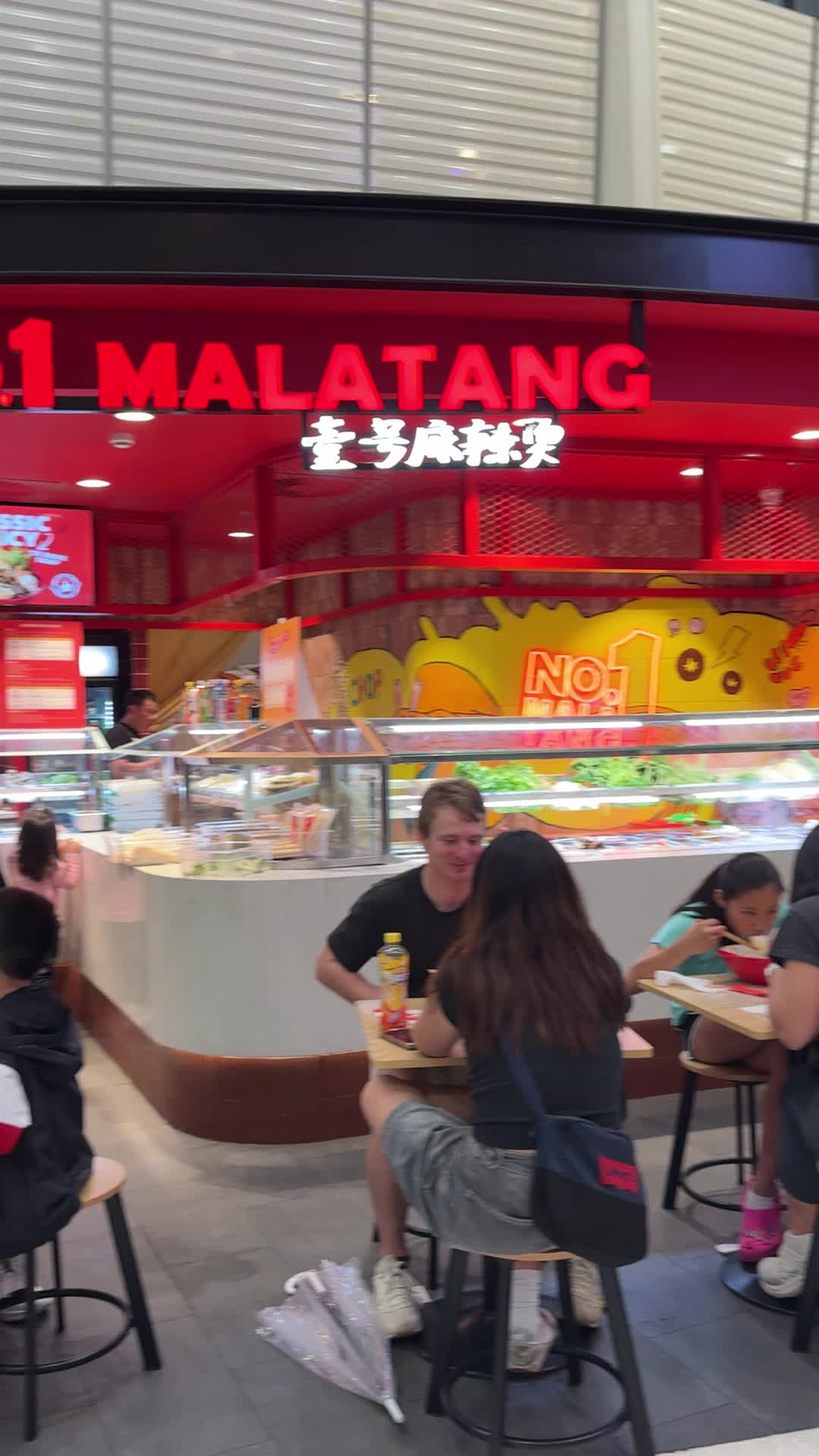 Video review of No. 1 Malatang 壹号麻辣烫