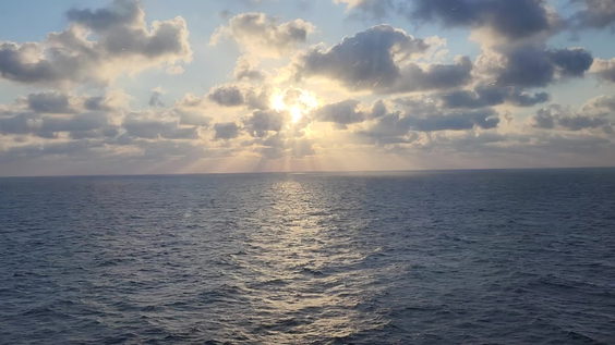 Carnival Valor