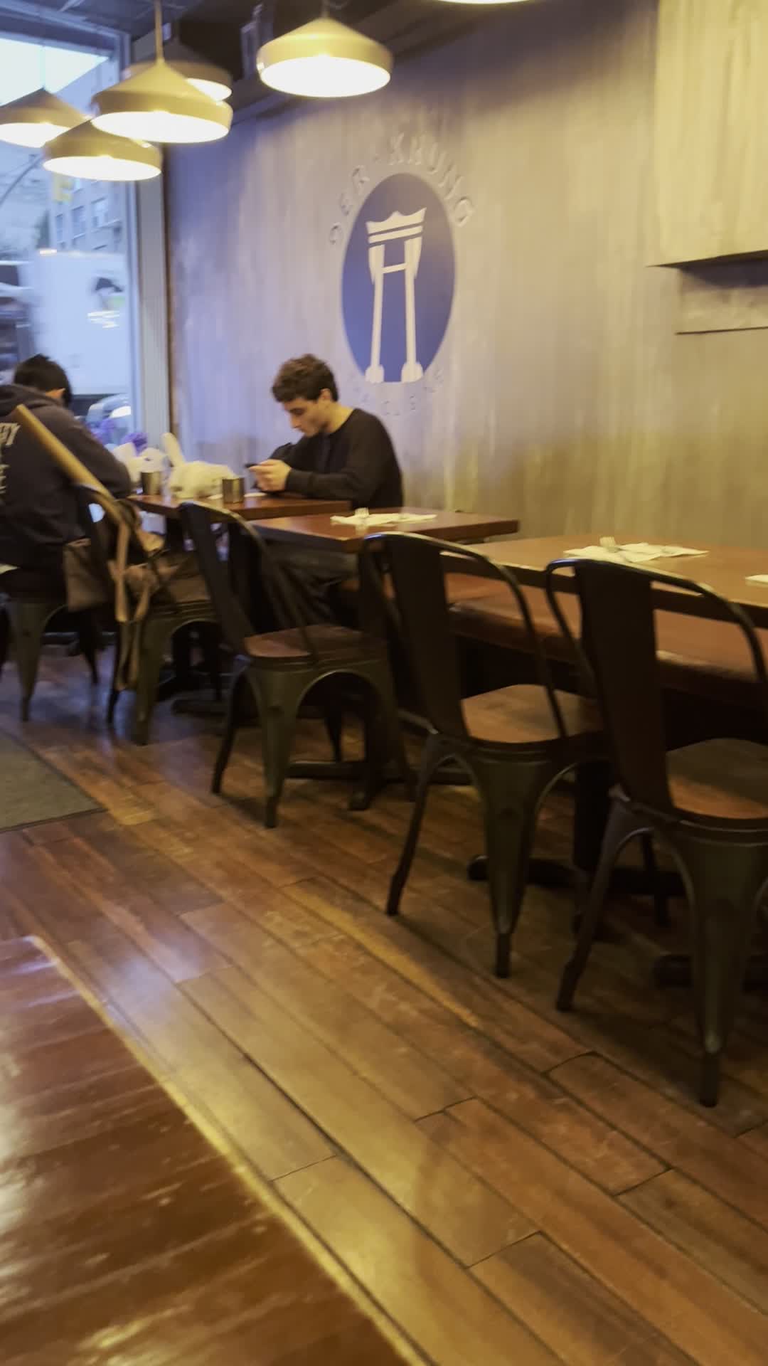 Der Krung Thai Cuisine