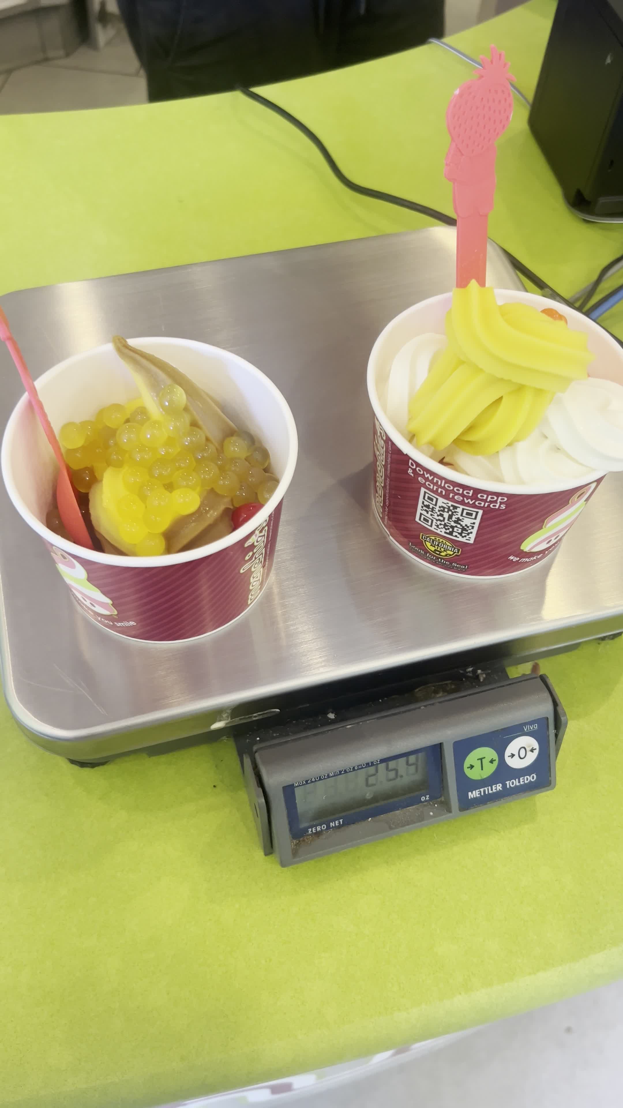 Menchie's Frozen Yogurt