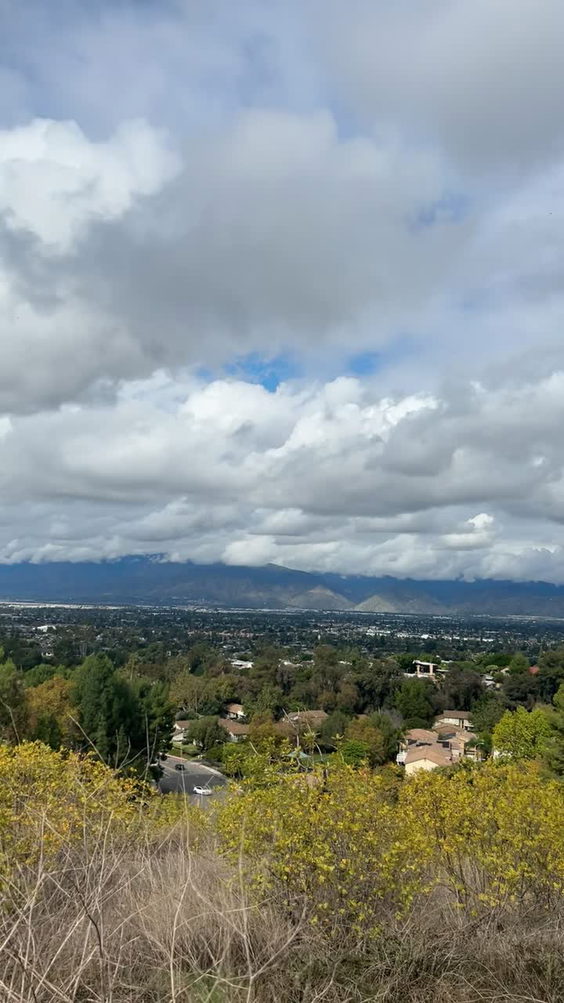 Hacienda Hills Trailhead