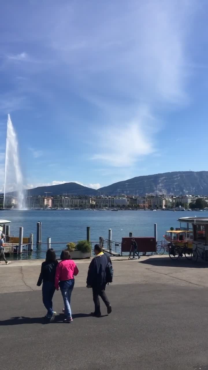 Geneva Water Fountain (Jet d'eau de Genève)