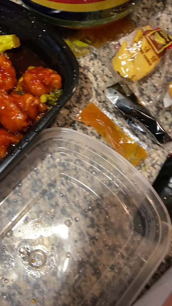 Lee's Hunan Chinese Restaurant