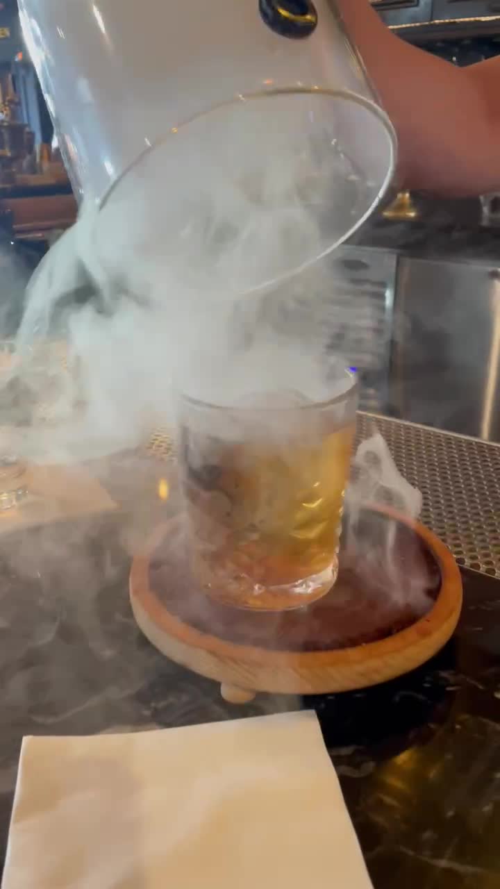 Video review of The Country Club