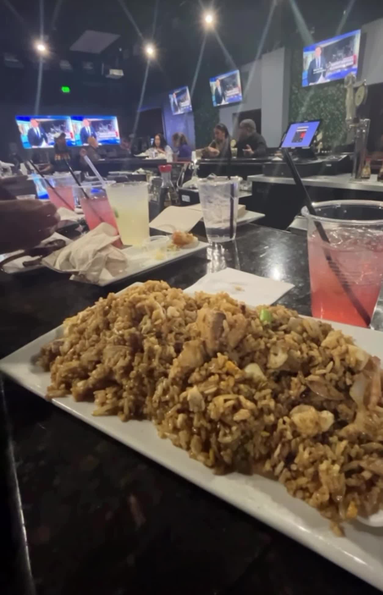 Video review of Golden Dragon Bar & Grill