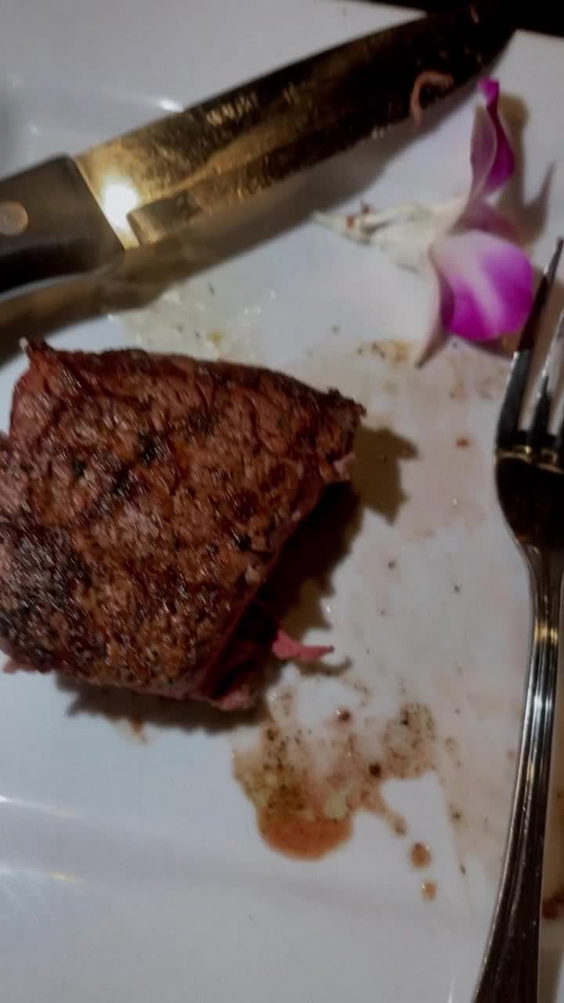 Stroubes Seafood and Steaks