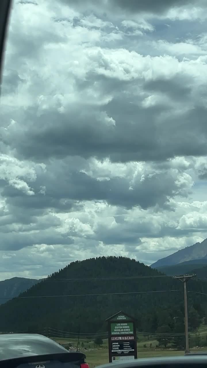 Crumbl Cookies - Colorado Springs