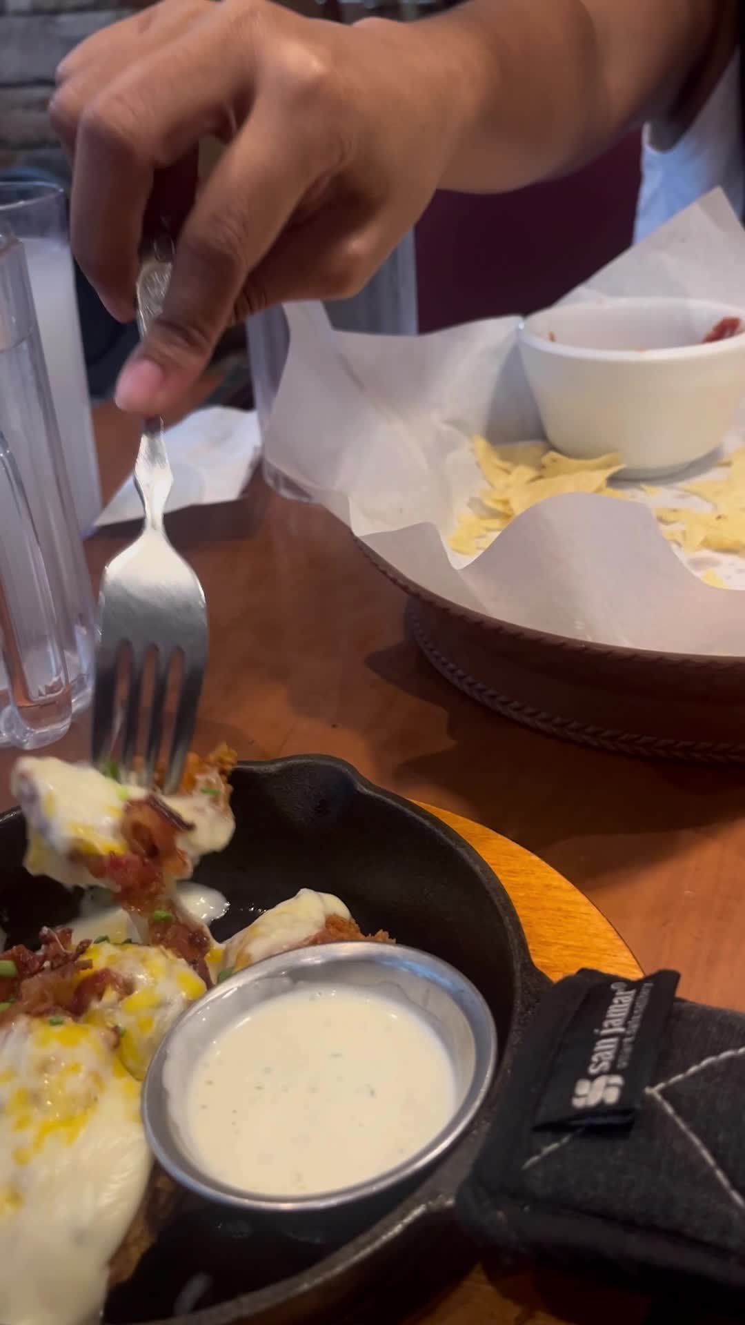 Chili's Grill & Bar