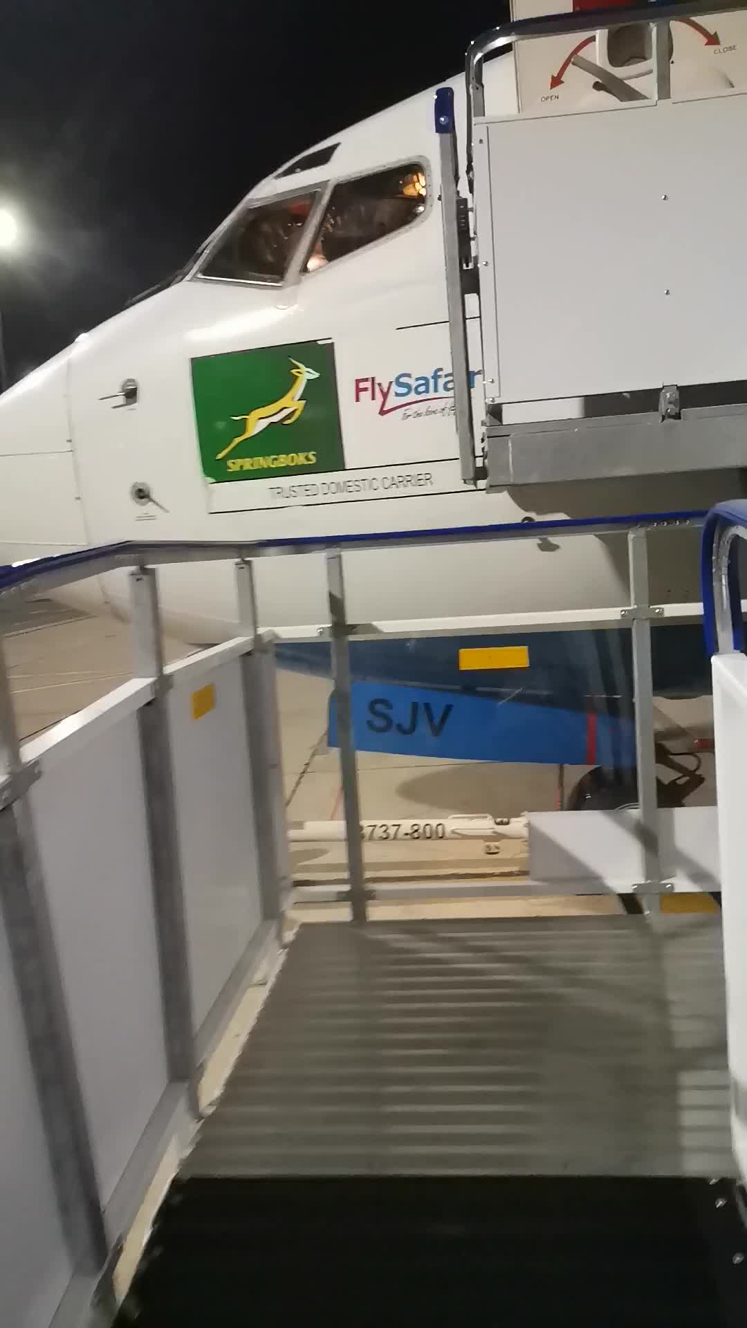 Chief Dawid Stuurman International Airport (PLZ)