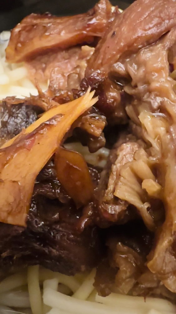 Beefing with 7 - authentic HK style cuisine