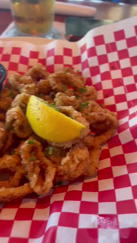 Video review of Bubba Gump Shrimp Co.